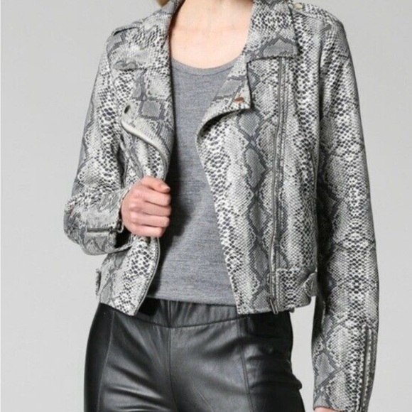 NWT Fate Faux Snake Skin Moto Jacket Size Small. Style # FC-692. - Picture 1 of 8